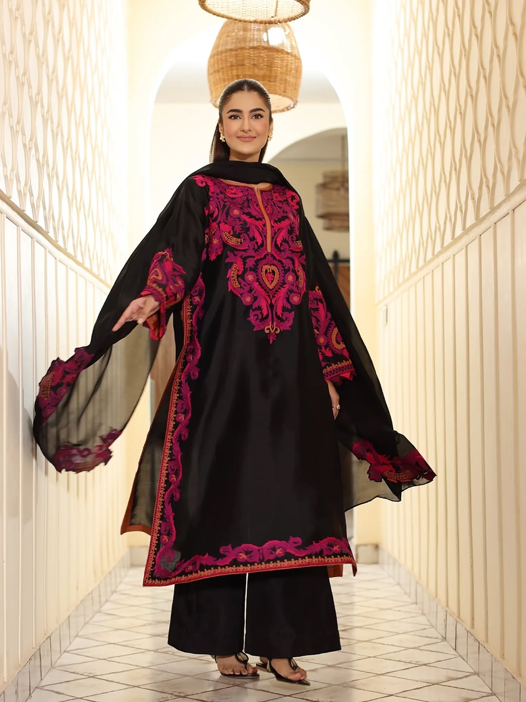 ZW-10058 3pic unstitched Lawn Embroidered dress 