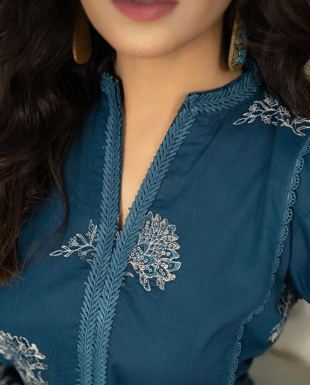 ZW-10053 Lawn Cotton Sequins Embroidered 2 Piece Suit By ZeeWear