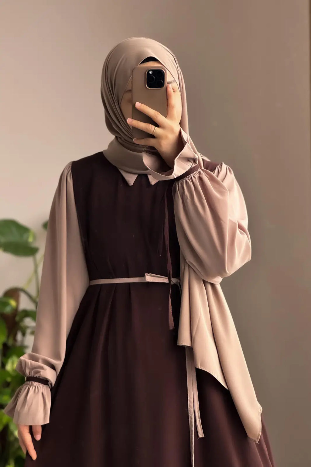 Collar Abaya with,Belt and Matching Stroller  Original Wool Peach Fabric, Front Open Stylish Abaya for Women Soft Premium Abaya