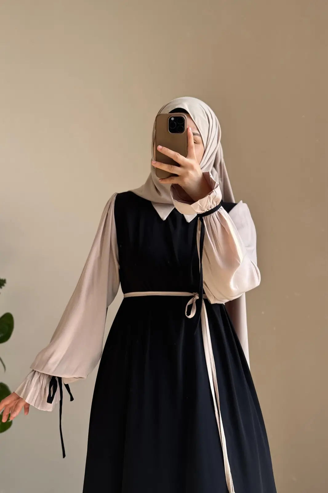 Collar Abaya with,Belt and Matching Stroller  Original Wool Peach Fabric, Front Open Stylish Abaya for Women Soft Premium Abaya