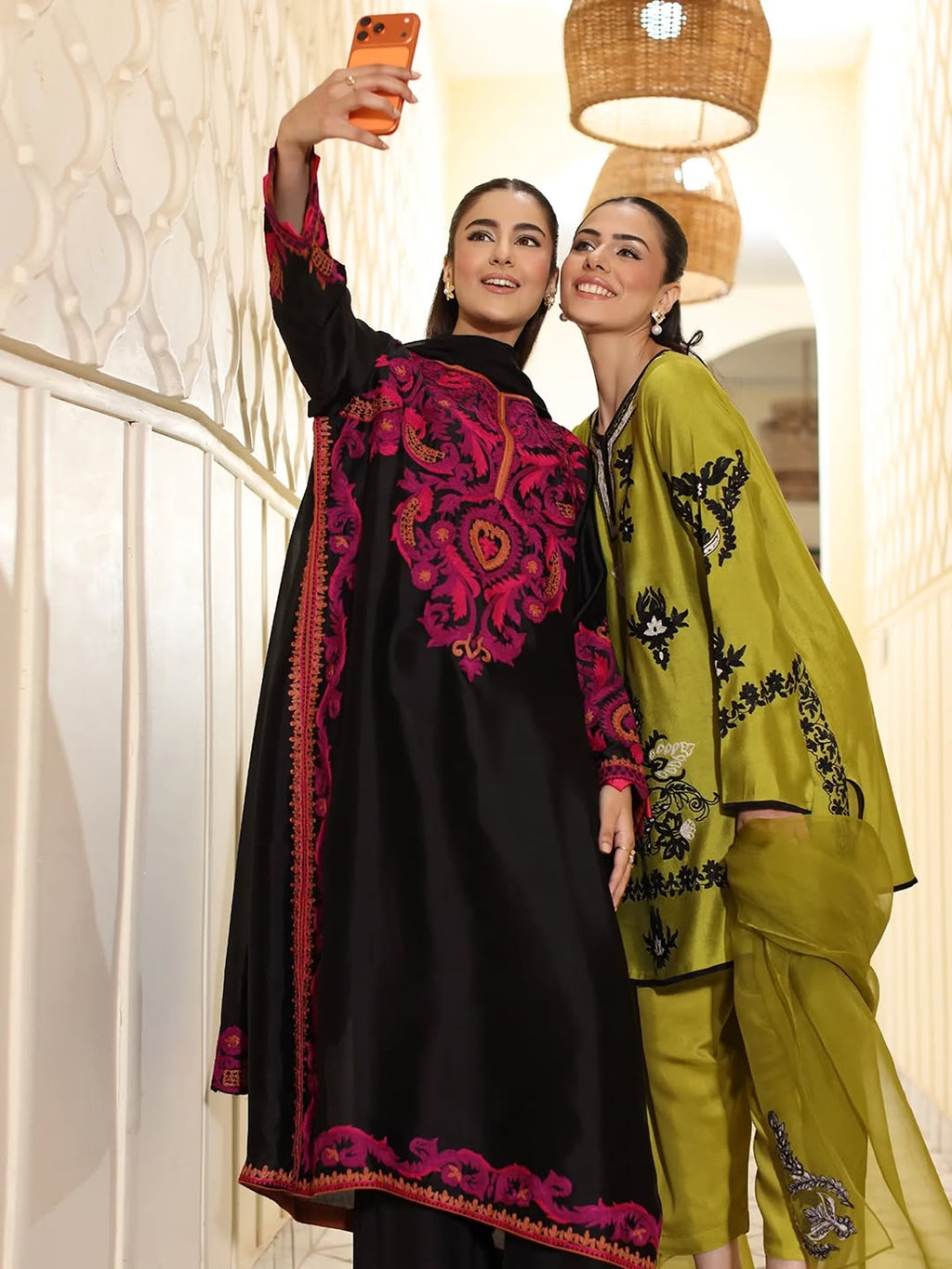 ZW-10058 3pic unstitched Lawn Embroidered dress 